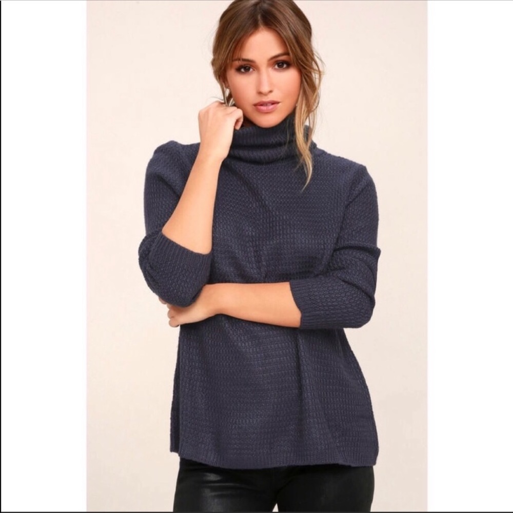 Lulu’s Navy Blue Turtleneck Sweater